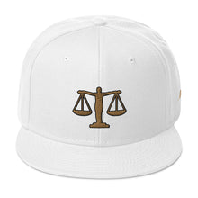 Load image into Gallery viewer, MiKEL Logo Gold Snapback&#39;s